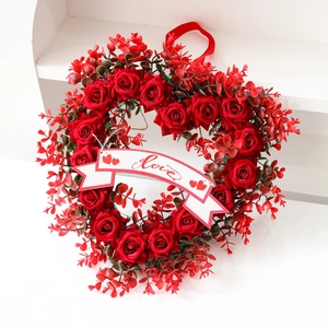 Valentine's Day Heart Shaped Artificial Rose Wreath With Love Sign Red Flower Garland Hanging Ornament For Wedding Home Wall Decor