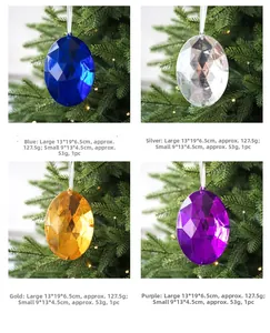 Gedetailleerde afmetingen van acryl edelsteen hangers aan kerstboomtakken in vier kleuren