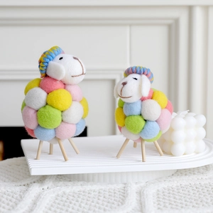 Handmade Non-woven Fabric Sheep Ornament Nordic Style Wool Felt Lamb Figurine Christmas Desktop Decoration For Home Party