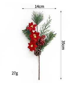 Détail d'une branche de pin de Noël avec baies rouges et pomme de pin, hauteur de 35 cm