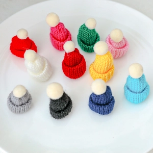 Mini Gestrickte Weihnachtsmütze Mit Pompon DIY Handwerk Zubehör Für Weinflaschenaufsatz Kleine Wollmütze Festliche Party Deko