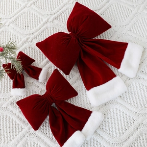 Nœuds de Noël en Velours Rouge Bordeaux Avec Bordure en Fausse Fourrure Blanche Ornements Suspendus pour Sapin de Noël