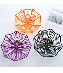 Ensemble de trois bols à bonbons en toile d'araignée noir, orange et violet pour Halloween