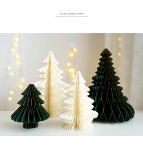 Mini sapins de Noël en papier nid d'abeille vert foncé et crème avec bords pailletés
