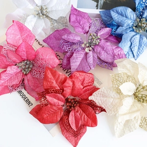 Fiori di stella di Natale glitterati con design traforato per decorazioni natalizie