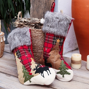 Chaussette de Noël Ecossaise Avec Bordure Fausse Fourrure Appliqué Renne Sapin de Noël Déco de Fête Sac Cadeau