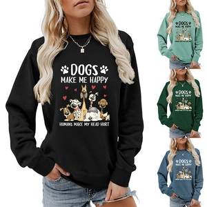 Sweat Dogs Make Me Happy disponible en noir, vert menthe et vert foncé pour femmes