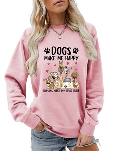 Détail du sweat rose avec message Dogs make me happy et finitions bord-côte aux poignets