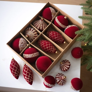 Luxury Flocked Velvet Christmas Ornaments Burgundy Red Gold Glitter Faux Artificial Pearl Hanging Decoration For Christmas Tree