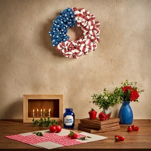 Corona patriótica de arpillera para el Día de la Independencia con estrellas en pared