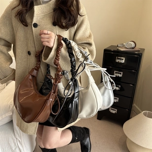 Fashion Women Hobo Bag PU Leather Half Moon Shoulder Bag With Scrunchie Handle Letter Print Crossbody Bag Casual Chic Handbag