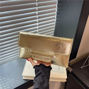 Damen Mode PU Leder Clutch Tasche Mit Faltenstruktur Schicke Metallische Abendtasche Bankett Party Handtasche Umschlag Brieftasche