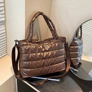 Sac Cabas Matelassé Brillant Femme Grande Capacité Sac à Bandoulière Avec Large Sangle Décontracté Mode Urbaine Sac à Main