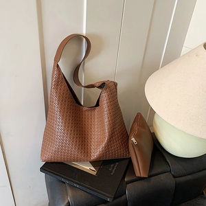 Women Large Capacity Woven Hobo Shoulder Bag PU Leather Tote Handbag With Inner Pouch Fashion Urban Minimalist Commuting Purse