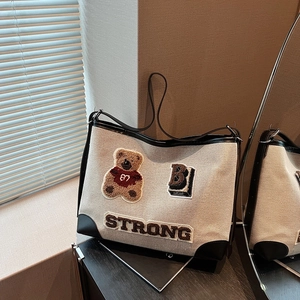 Borsa Tote in Tela Vintage da Donna Orso Cartone Animato Ricamo Patch 3D Borsa a Tracolla Grande Capacità Casual Stile College