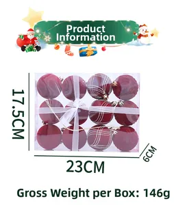 Dettaglio di 12 palline di Natale bordeaux floccate con motivi opachi e glitter argento