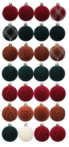 Vista detallada de bolas de Navidad flocadas con textura de terciopelo y patrones