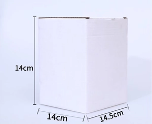 Detail view of the white corrugated packaging box with dimensions 14x14x14.5 cm