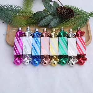Set di 8 addobbi natalizi a forma di caramella colorata con strisce glitter e cordini per rami