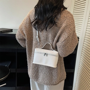 Borsa a tracolla minimalista in pelle bianca con manico superiore per donna in stile casual