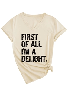 Detail of V-neck cotton T-shirt with 'First of All I'm a Delight' slogan and knot hem