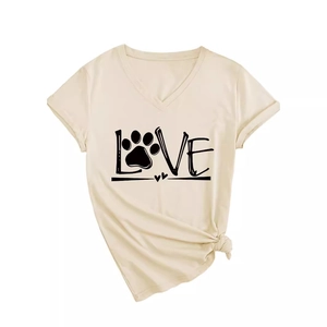 Women's beige V-neck LOVE T-shirt with paw print design and front hem knot detail