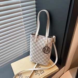 Vintage Monogram Women Bucket Bag PU Leather Letter Print Crossbody Tote Bag With Metal M Pendant Fashion Urban Minimalist Bag
