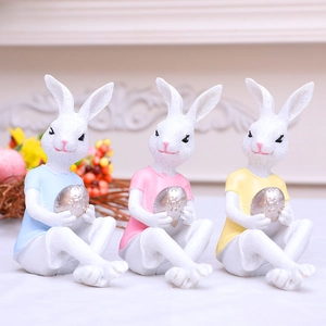 Cute Easter Bunny Figurine Resin Rabbit Holding Silver Egg Desktop Ornament For Home Holiday Decoration Spring Gift Decor
