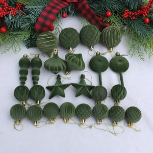 24er-Set waldgrüne beflockte Weihnachtskugeln mit verschiedenen Baumschmuck-Texturen