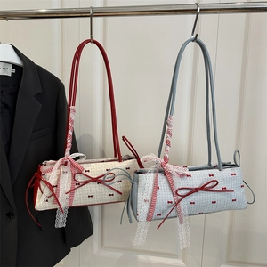 Sweet bow canvas underarm bag with red polka dots and lace ribbon detail in two colors