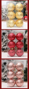 Dettaglio di palline di Natale da 6cm con motivi a rombi in oro, rosso e oro rosa