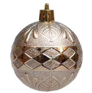 Dettaglio della pallina di Natale oro champagne 6cm con motivi a foglia a rilievo e texture