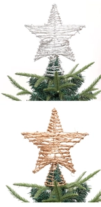 Detail der glitzernden Gold- und Silber-Sternspitzen mit Tannennadel-Basis-Dekoration