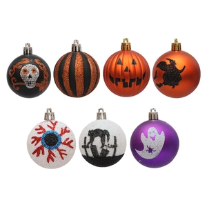 Set of 6cm Halloween hanging ornaments featuring skulls, pumpkins, and spooky themes
