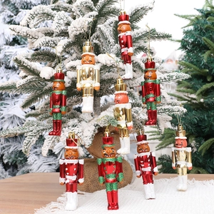 Klassische 13cm Nussknacker Soldaten-Anhänger für festliche Weihnachtsbaumdekoration