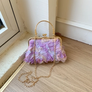 Elegant Women 3D Flower Evening Bag Romantic Petal Handbag With Metal Clasp And Chain For Wedding Party Banquet Clutch