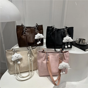 Sac Fourre-tout Minimaliste en Cuir PU pour Femmes Sac à Épaule Patchwork Géométrique Avec Bandoulière Chaîne Grande Capacité Sac à Main Nuage