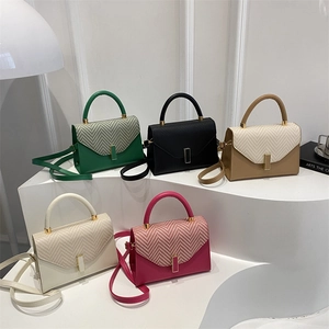 Minimalist square handbags in five colors with woven flap and gold metal buckles