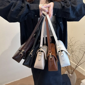 Elegant PU leather shoulder bags for women in five colors with gold hardware and strap
