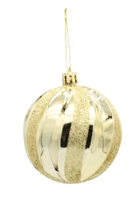 Detail of 8cm gold Christmas ball featuring spiral polished and frosted glitter textures