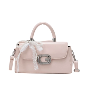 Pink faux leather handbag with sparkling metal G-buckle, pearl chain and lace bow