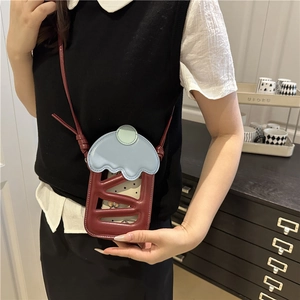 Einzigartige Handytasche in Cupcake-Form in Burgund und Blau aus glänzendem Leder