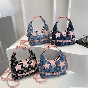 Borse a spalla in denim stile Y2K con stelle rosa e frange in vari colori trendy