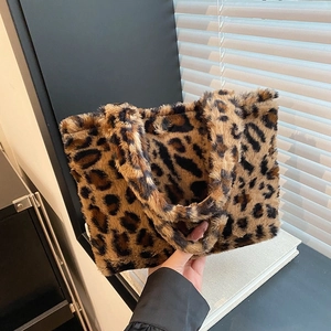 Leopard Print Faux Fur Tote Bag Soft Plush Shoulder Handbag Zipper Closure Chic Autumn Winter Daily Fashion For Women