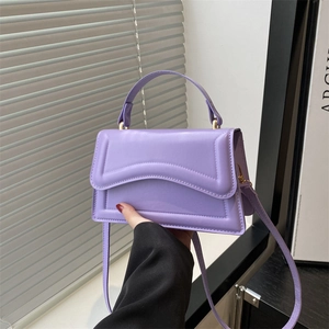 Fashion Small Square Bag Women Urban Minimalist PU Leather Crossbody Bag Wave Pattern Handbag With Adjustable Strap
