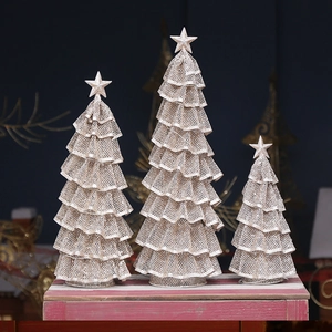 Three-piece champagne gold wire mesh Christmas tree set with stars on wooden stand