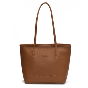 Vintage καφέ δερμάτινη τσάντα tote με λογότυπο FASHION και κομψά λουράκια