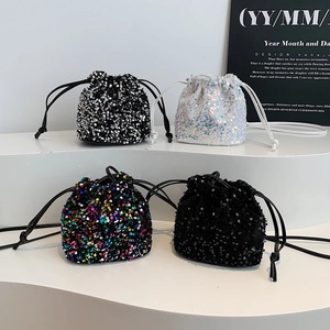 Sacs seaux à paillettes chics en noir, blanc et coloré avec cordon de serrage