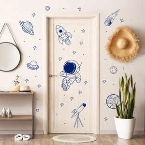 Adesivi murali spazio con astronauta e razzo per decorazione camera da letto moderna