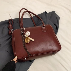 Retro PU Leather Tote Bag With Baseball Pendant For Women Korean Style Large Capacity Contrast Stitching Shoulder Bag